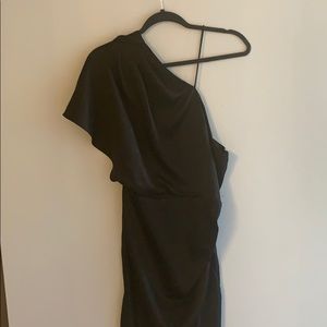 Black, silky, one shoulder curving dress!